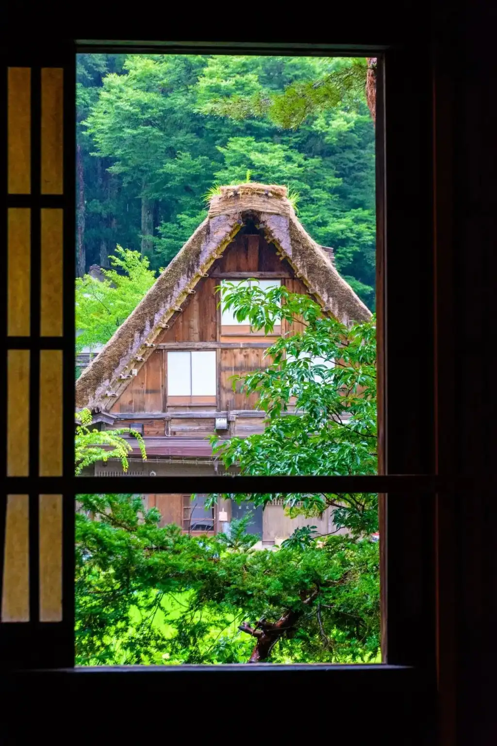 Shirakawa-go Heritage House Stay