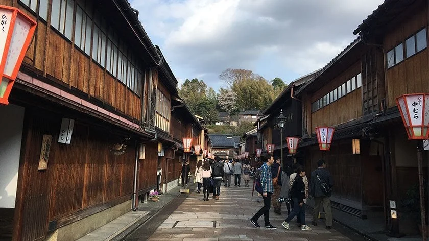 Higashi Chaya District