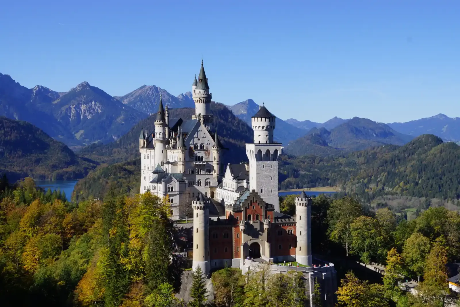 Neuschwanstein Castle and Queen Mary's Bridge