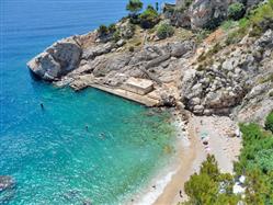 Danče Beach