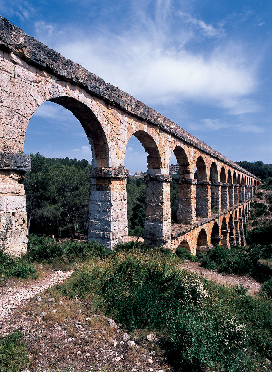 Les Ferreres Aqueduct (Pont del Diable)