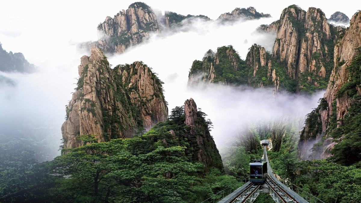 Huangshan (Yellow Mountain) Scenic Area